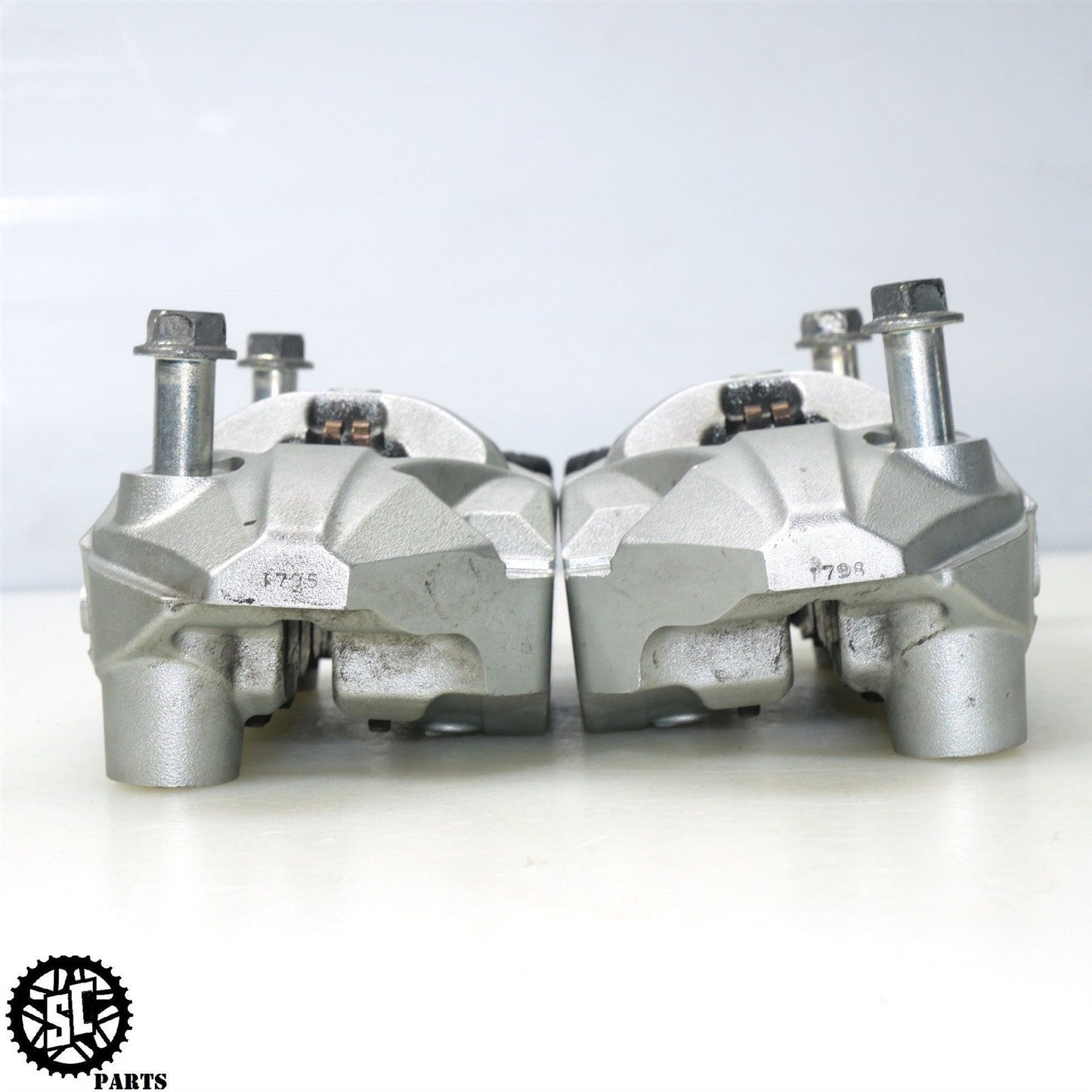 2018 SUZUKI GSXR 600 750 FRONT BRAKE CALIPERS BREMBO S76