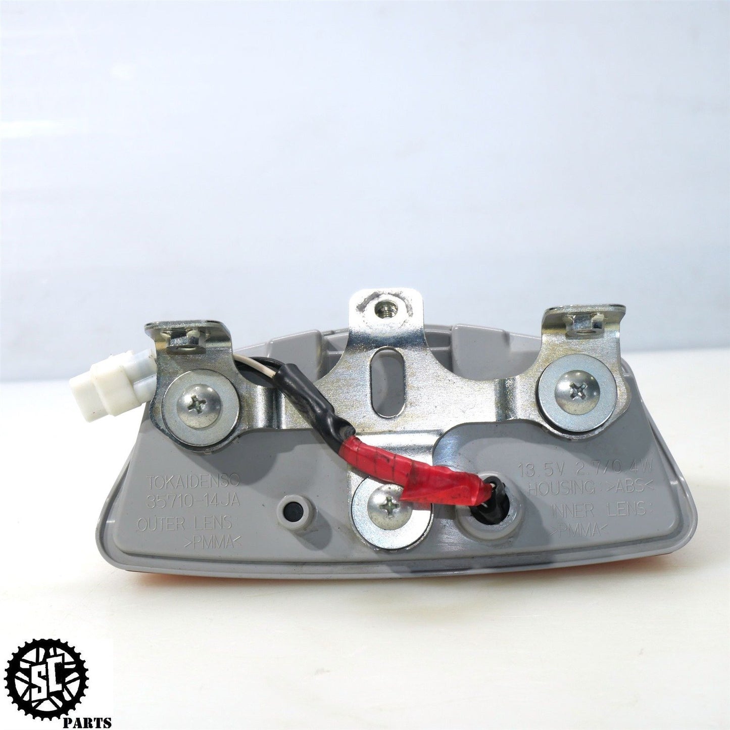 2018 SUZUKI GSXR 600 750 REAR TAIL BRAKE LIGHT 35710-14J30 S76