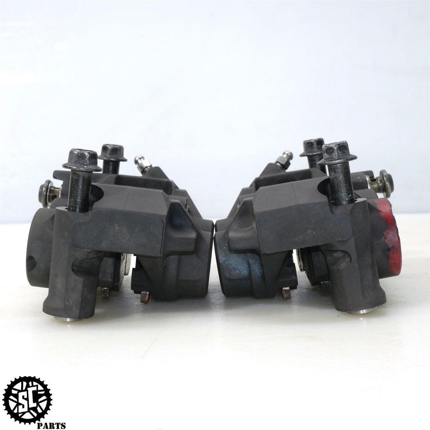 2007 06 07 YAMAHA YZF R6 FRONT BRAKE CALIPERS Y25