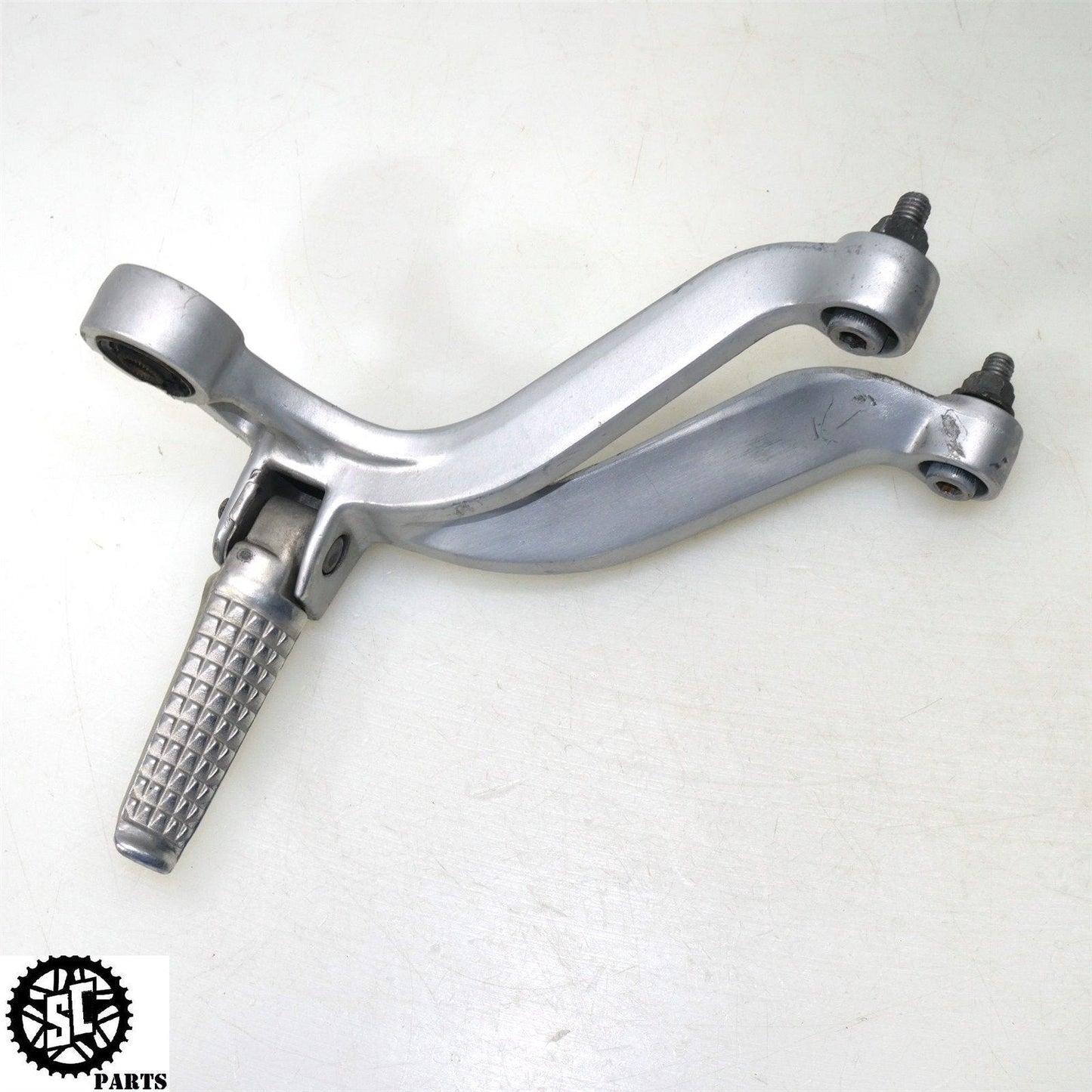 2001-2003 SUZUKI GSXR 600 750 REAR PASSENGER FOOT PEGS BRACKET S61