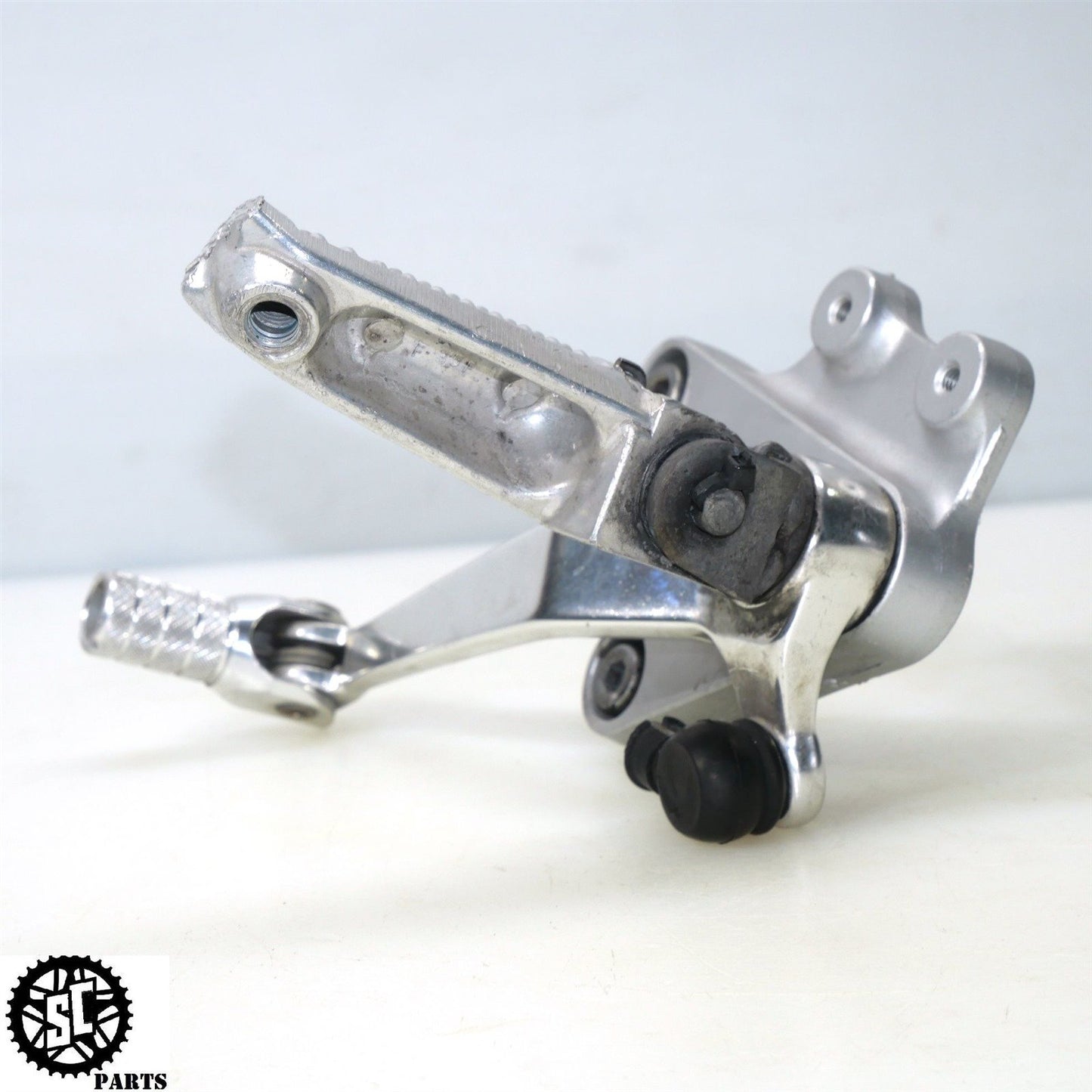 2001-2003 SUZUKI GSXR 600 750 LEFT REARSET BRACKET S61