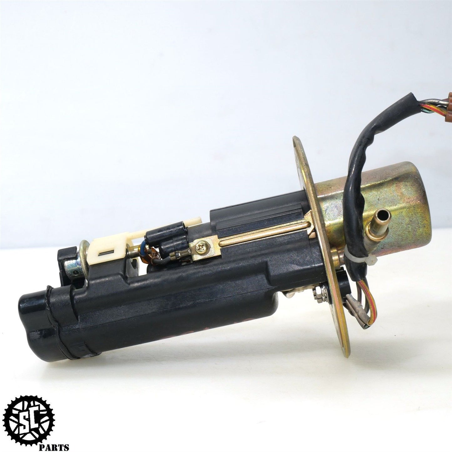 2001-2003 SUZUKI GSXR 600 750 FUEL PUMP 15100-35F00 S61