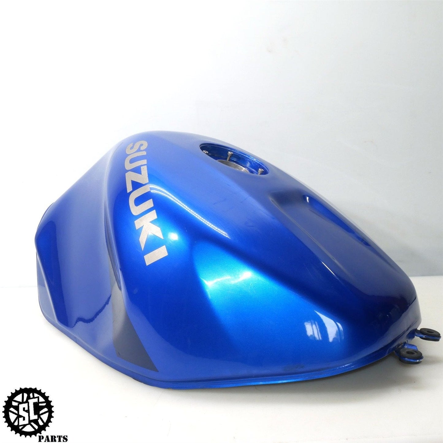 2001-2003 SUZUKI GSXR 600 750 FUEL GAS TANK S61