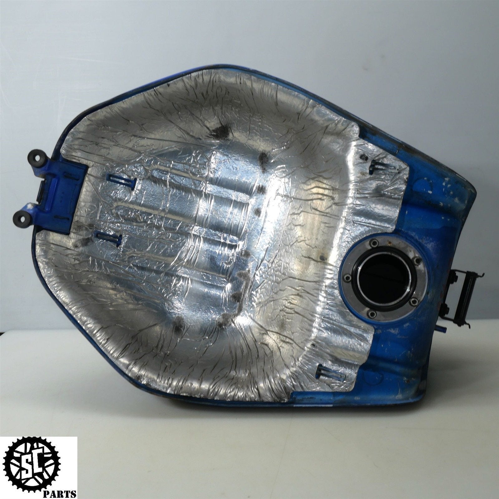2001-2003 SUZUKI GSXR 600 750 FUEL GAS TANK S61 – SALVAGECYCLEPARTS