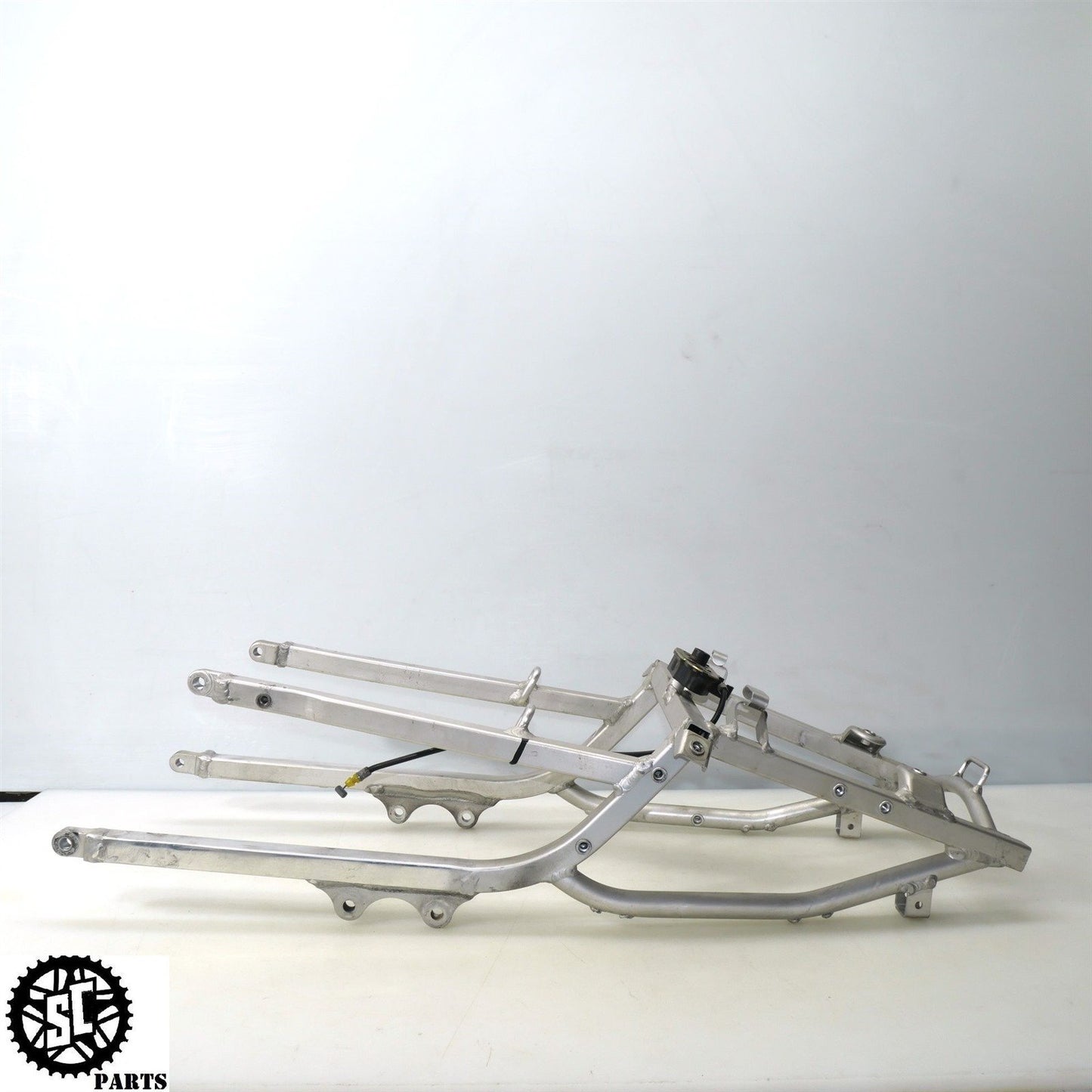 2001-2003 SUZUKI GSXR 600 750 REAR SUBFRAME TAIL S61