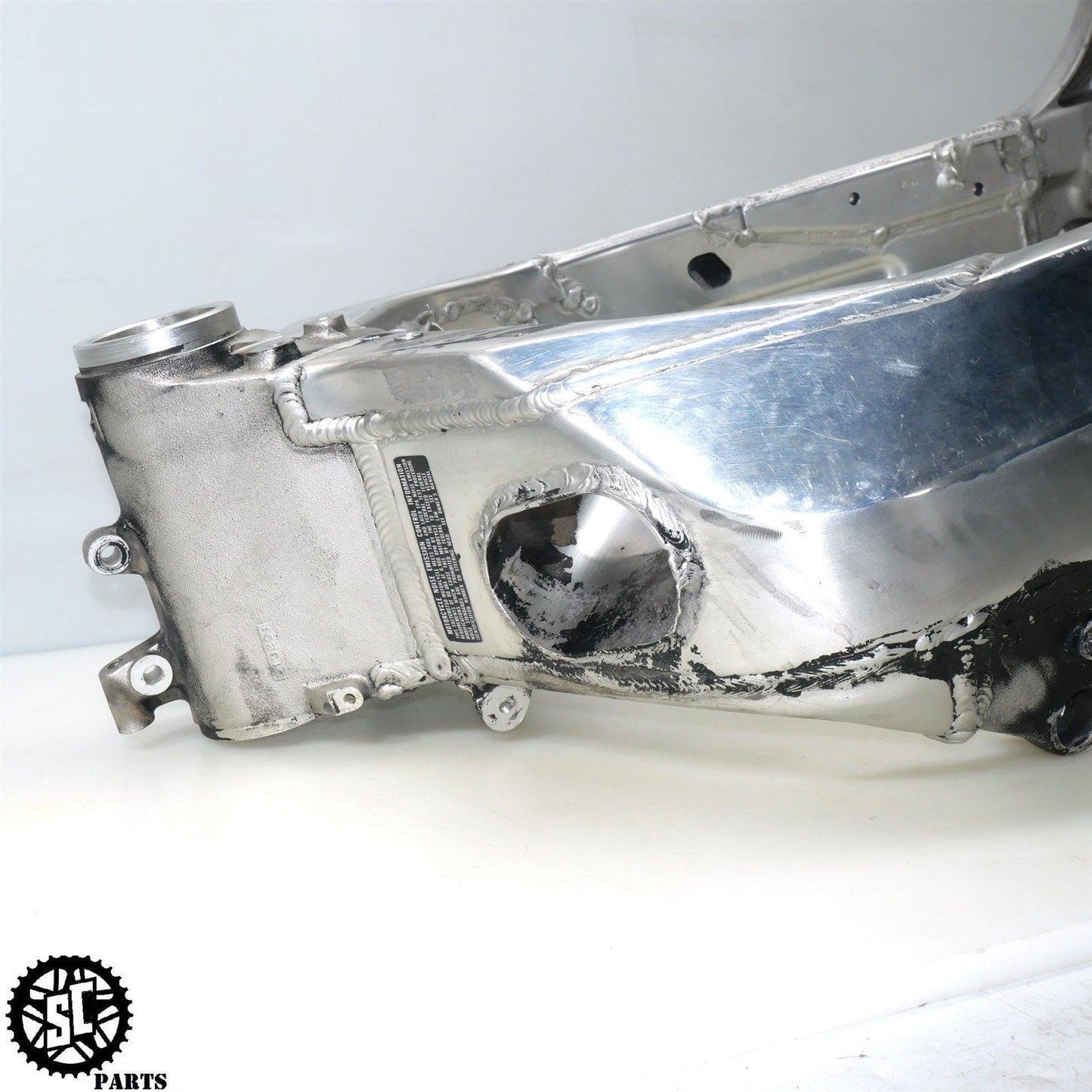 2001-2003 SUZUKI GSXR 600 750 FRAME CHASSIS *C* S61