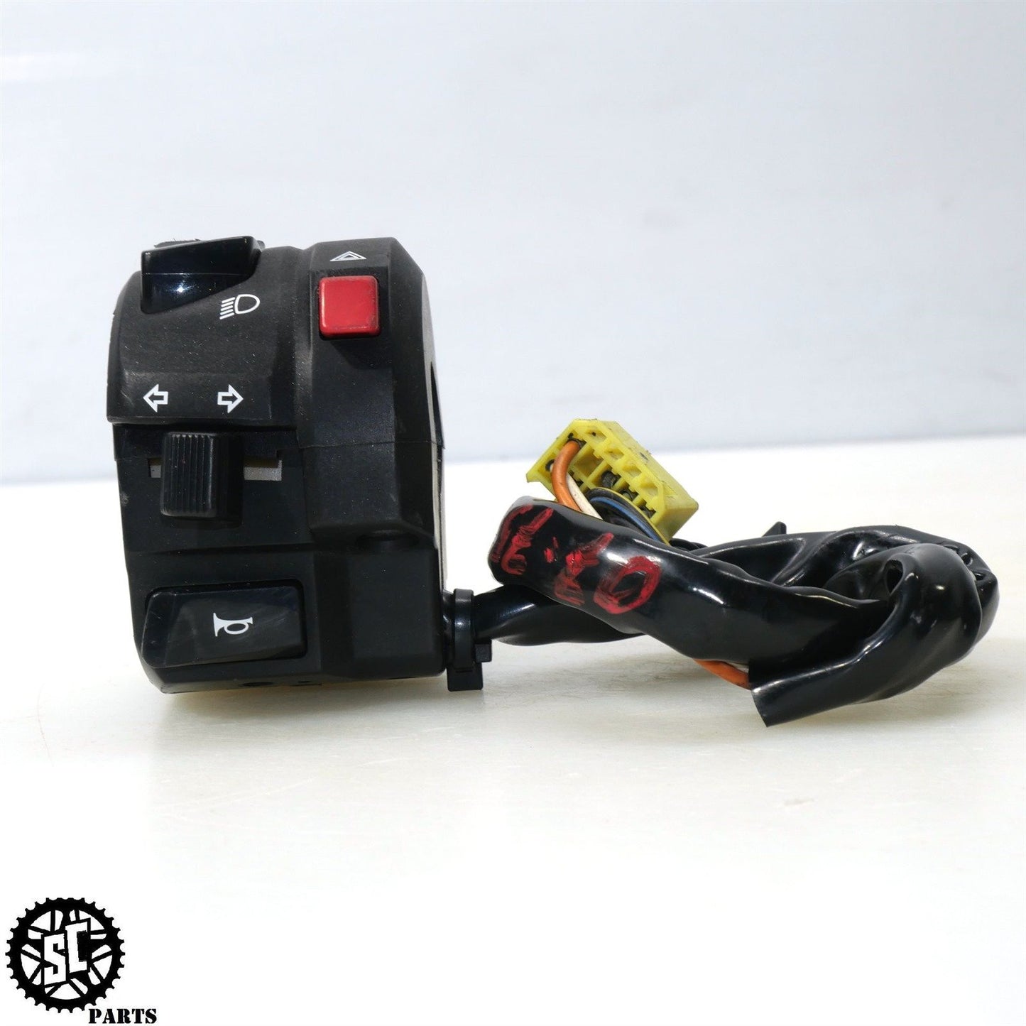 06 07 SUZUKI GSXR 750 LEFT CONTROL SWITCH HEADLIGHT 37400-01H10 S64