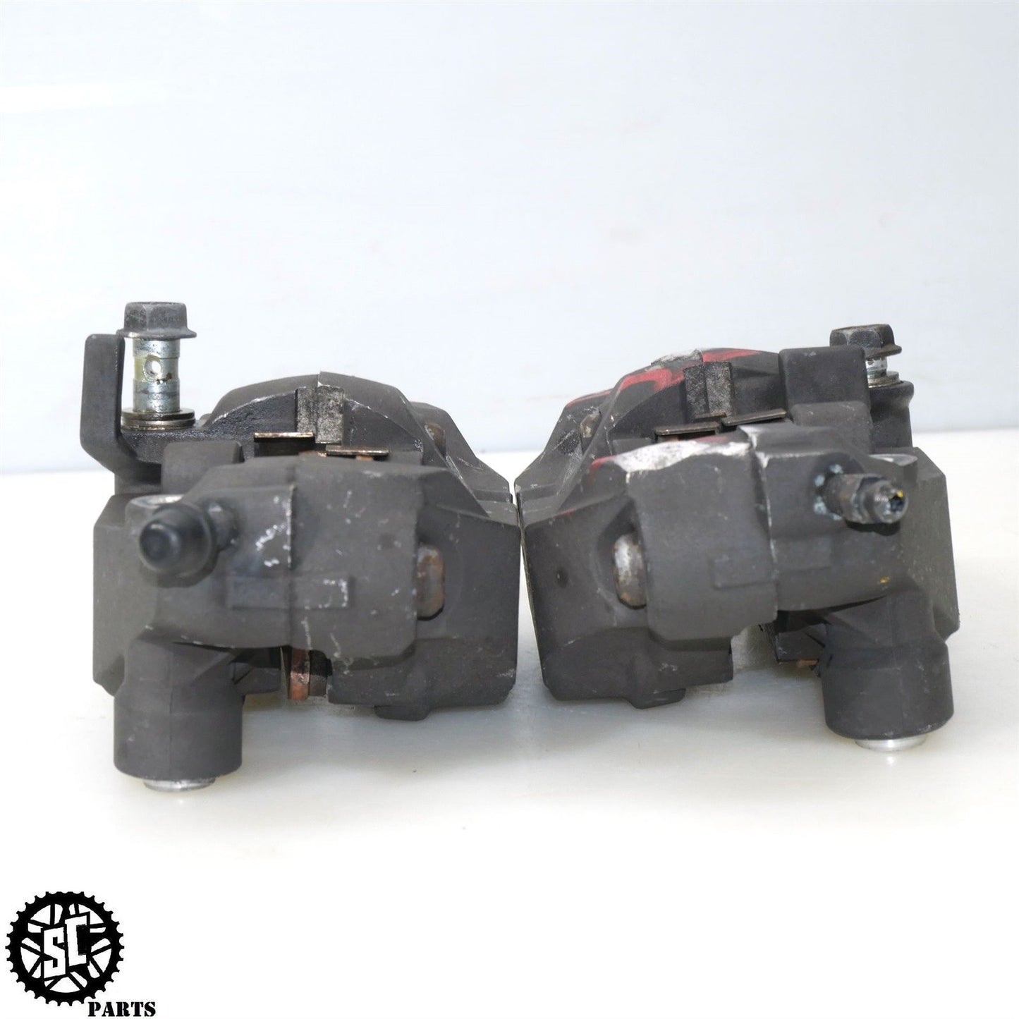 06 07 SUZUKI GSXR 750 FRONT BRAKE CALIPERS S64