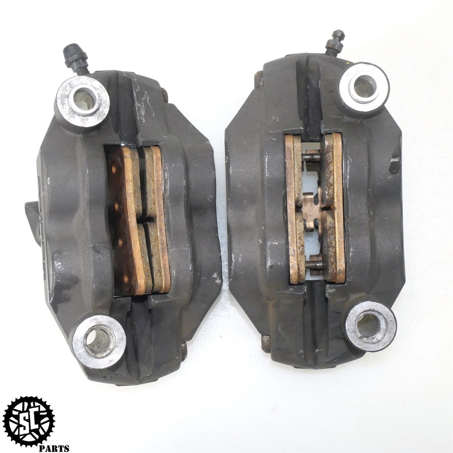 06 07 SUZUKI GSXR 750 FRONT BRAKE CALIPERS S64