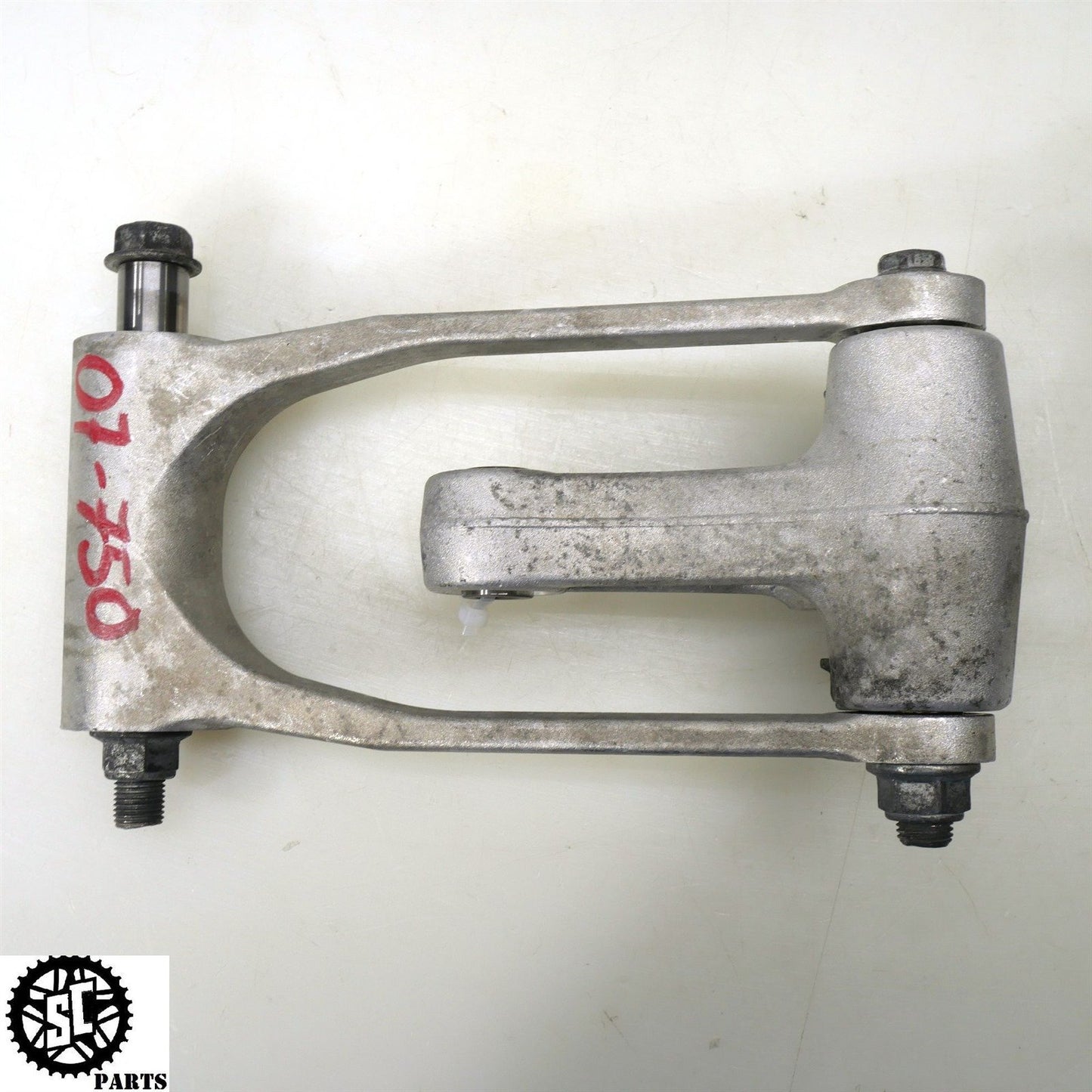 06 07 SUZUKI GSXR 750 REAR SHOCK SUSPENSION LINKAGE S64