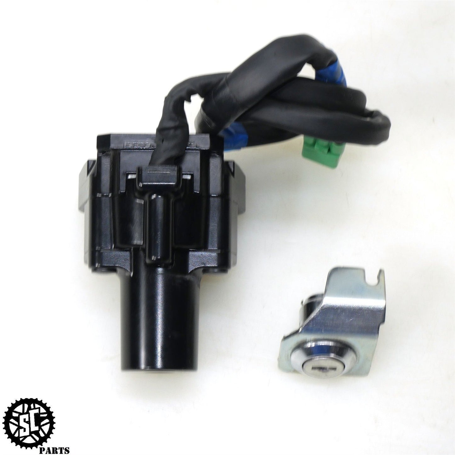 2022-2024 SUZUKI HAYABUSA LOCK SET IGNITION SWITCH S14