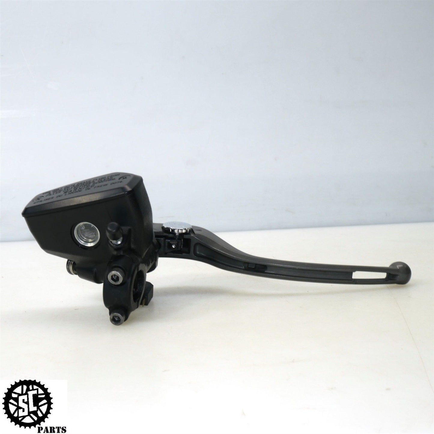 2022-2024 SUZUKI HAYABUSA FRONT BRAKE MASTER CYLINDER 59600-10LV2 S14