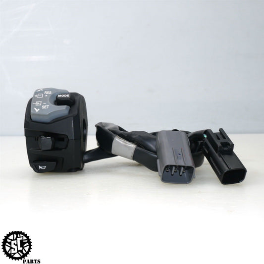 2022-2024 SUZUKI HAYABUSA LEFT CONTROL SWITCH 37400-10L00 S14