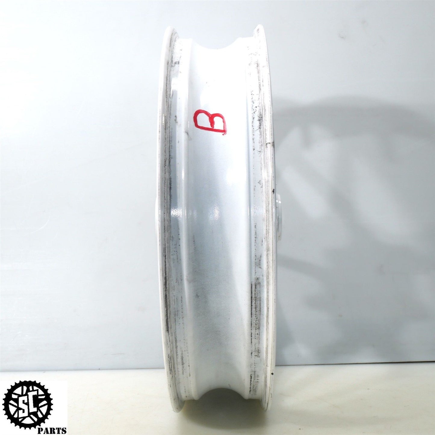 2022-2024 SUZUKI HAYABUSA FRONT WHEEL RIM SB S14
