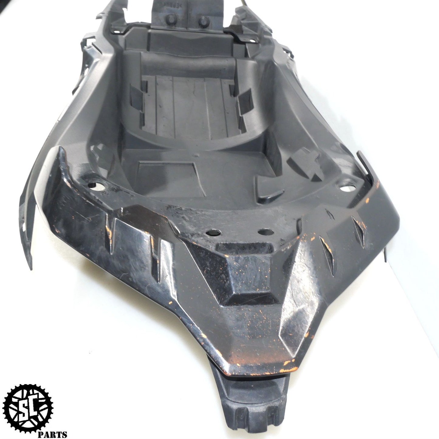 2022-2024 SUZUKI HAYABUSA BATTERY TRAY UNDERTAIL FAIRING 475111-10L00 S14