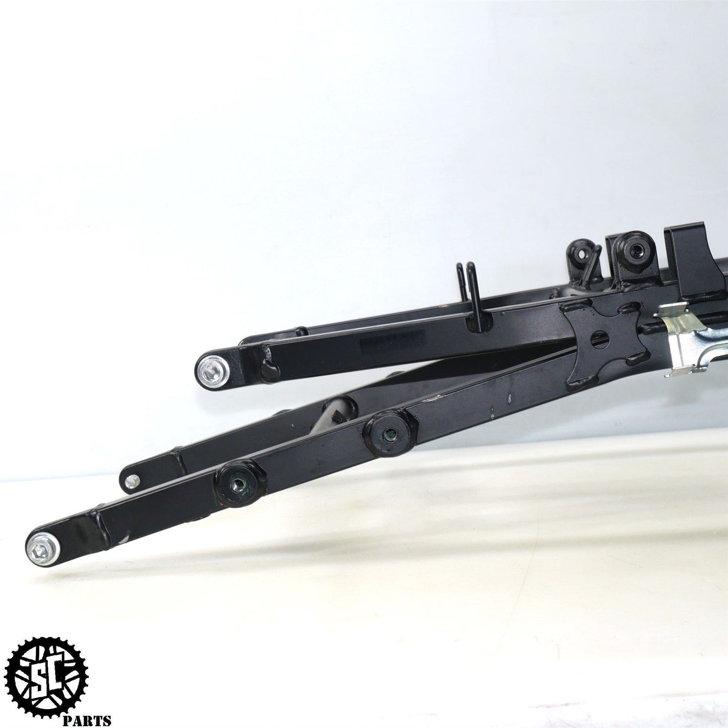 2022-2024 SUZUKI HAYABUSA REAR SUBFRAME TAIL FRAME BRACKET 63120-10L00 S14