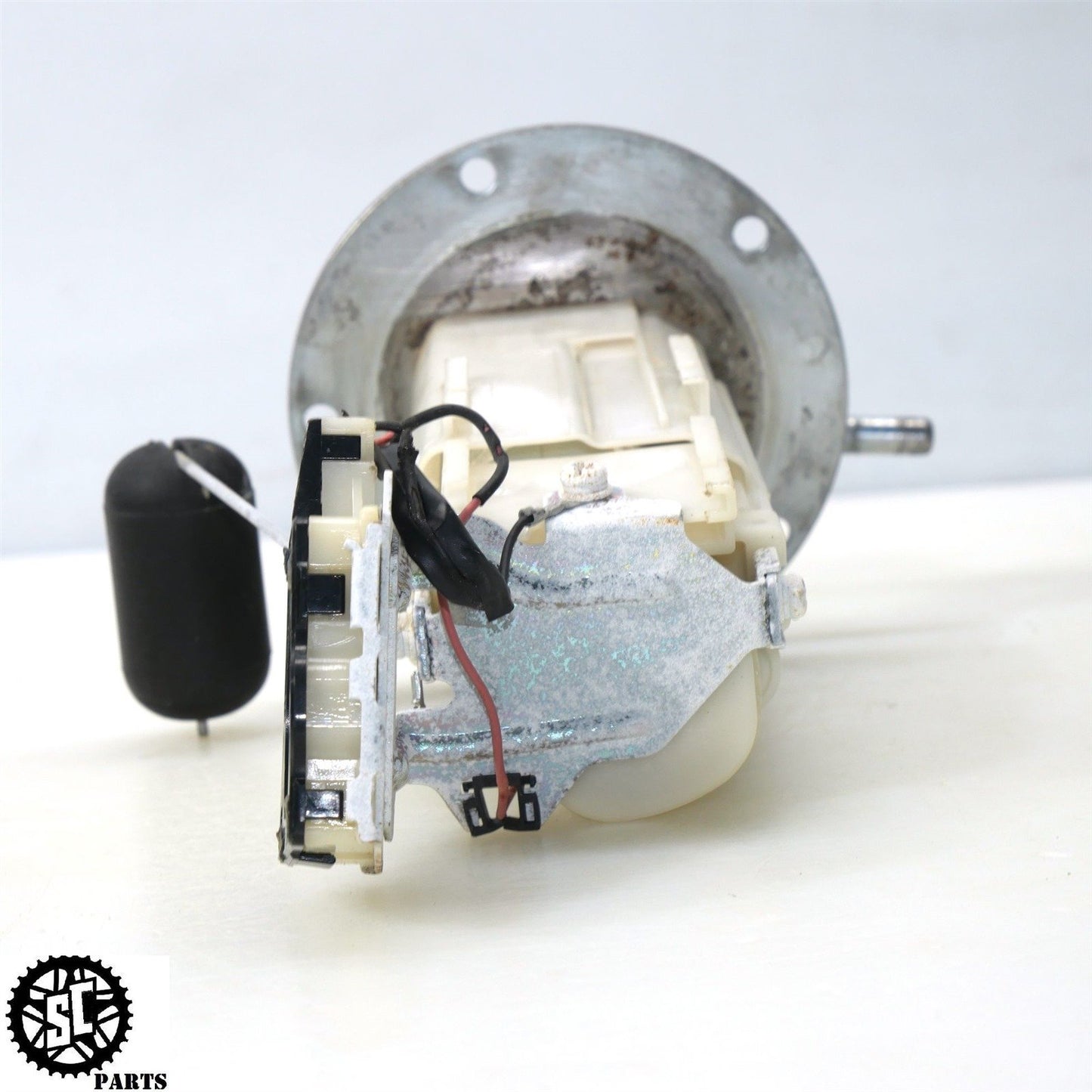 2008 2009 SUZUKI GSXR 600 FUEL PUMP 15100-37H00 S56