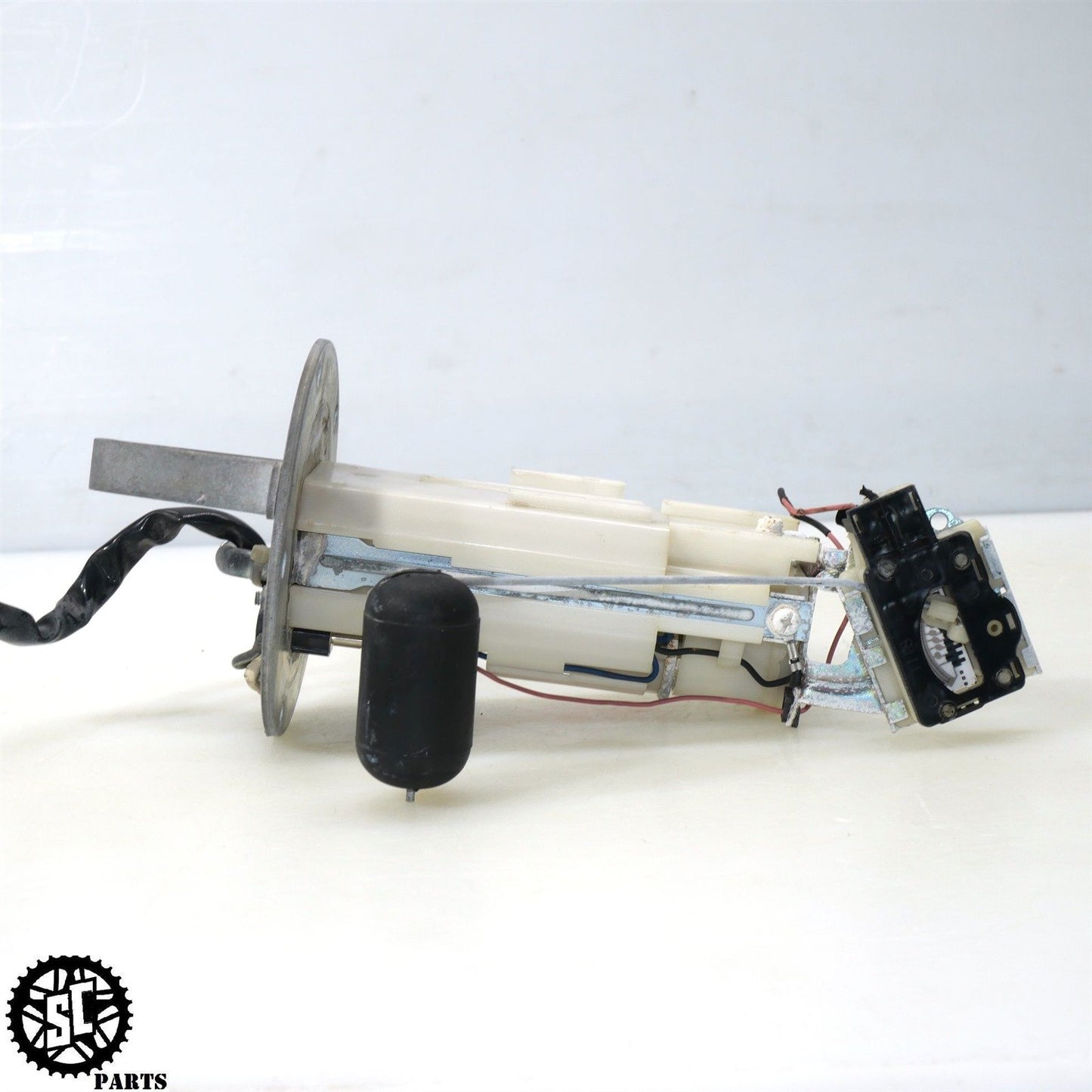 2008 2009 SUZUKI GSXR 600 FUEL PUMP 15100-37H00 S56