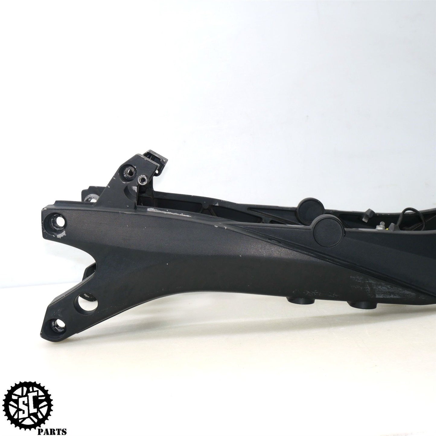 2008 2009 SUZUKI GSXR 600 REAR SUBFRAME TAIL 41211-37H00-YUG S56