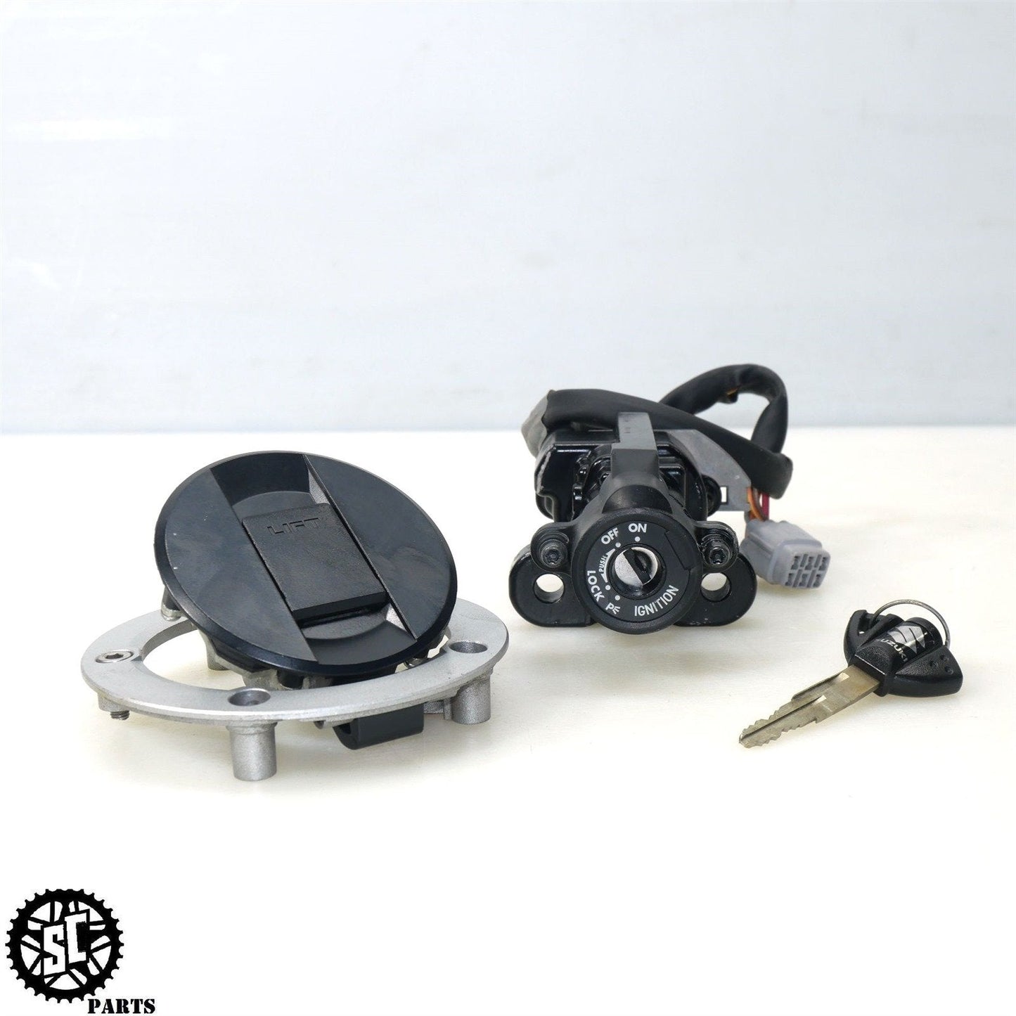 2017 SUZUKI GSXR 600 LOCK SET IGNITION SWITCH KEY S06