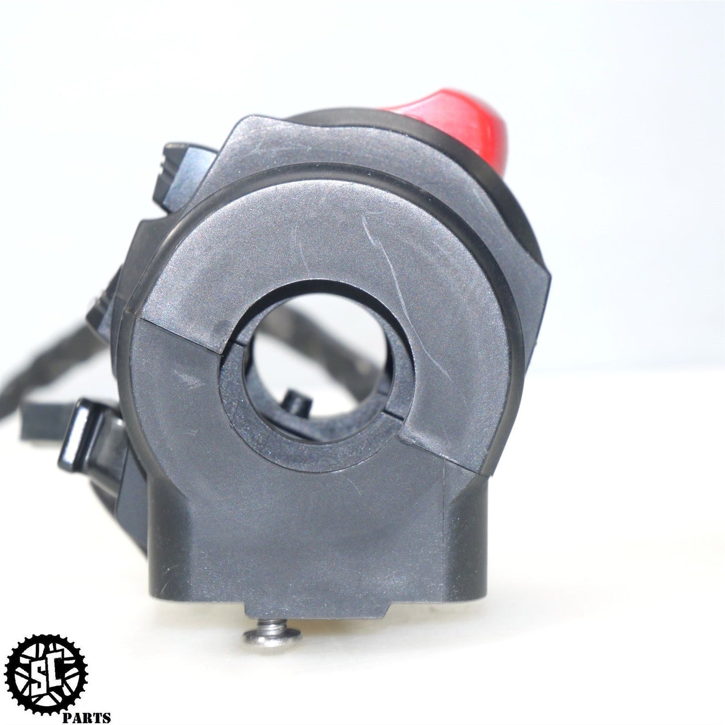 2017 SUZUKI GSXR 600 RIGHT KILL SWITCH 37200-47H30 S06