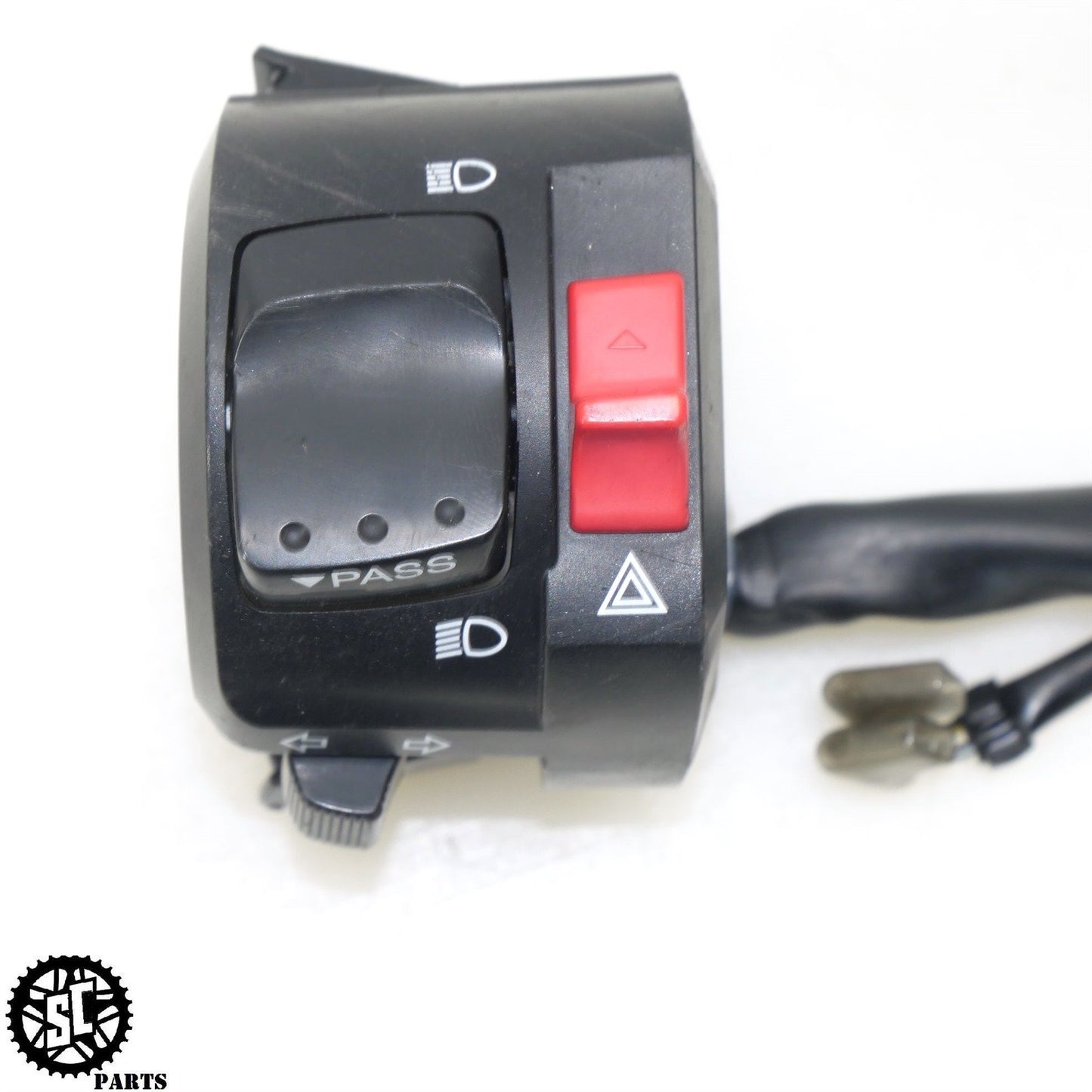 2017 SUZUKI GSXR 600 LEFT HEADLIGHT SWITCH 37400-14J00 S06