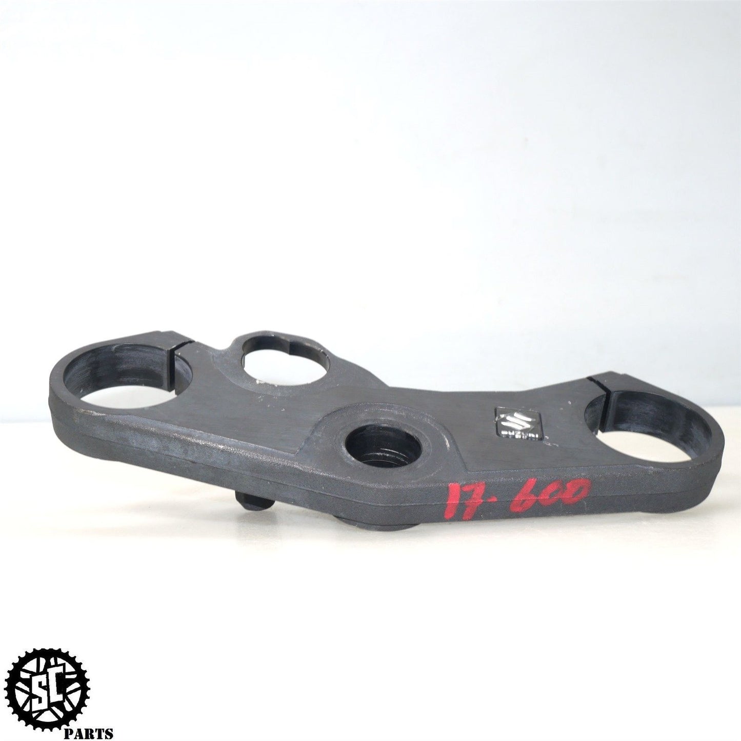 2017 SUZUKI GSXR 600 UPPER TRIPLE TREE TOP CLAMP S06