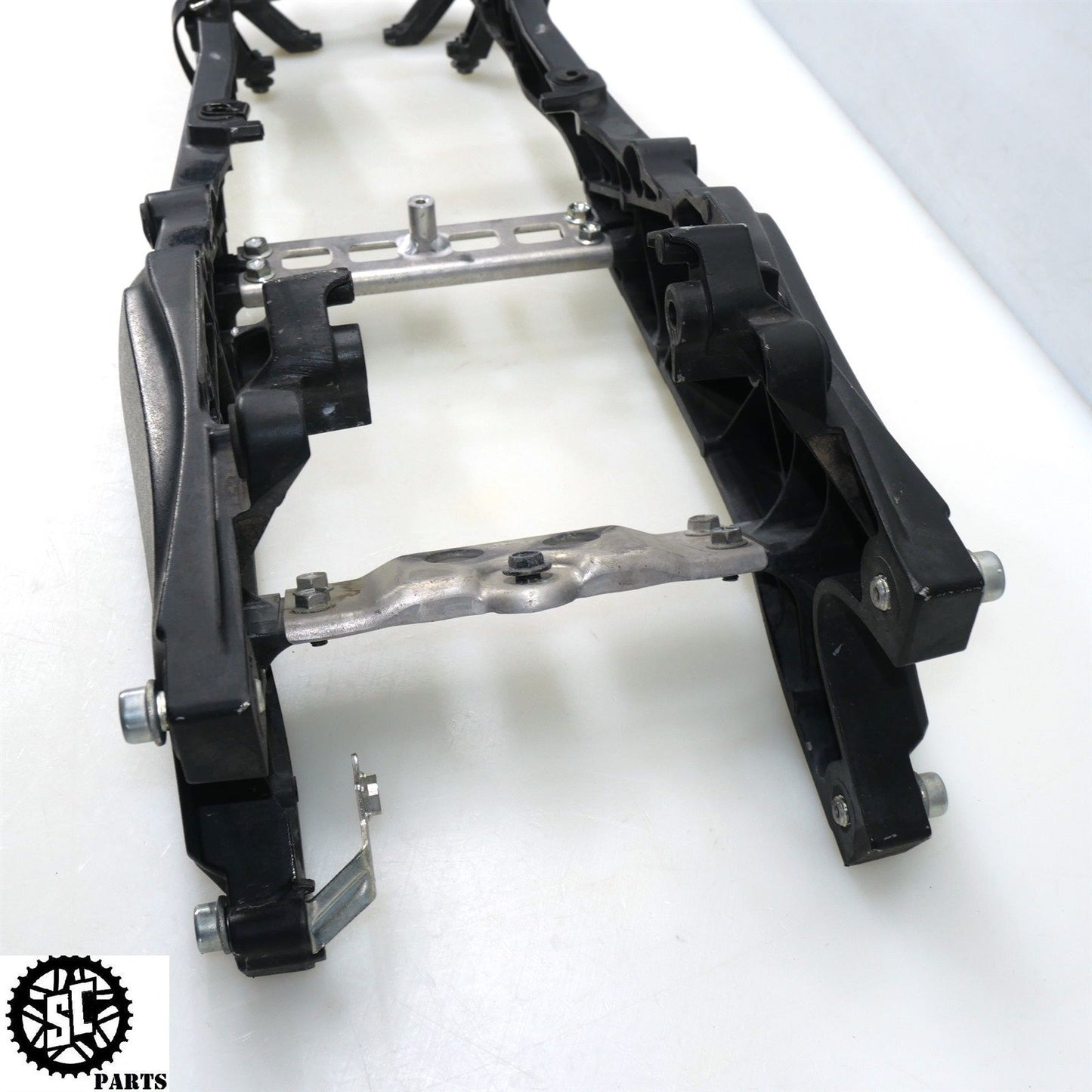 2017 SUZUKI GSXR 600 REAR SUBFRAME BACK TAIL STRAIGHT S06