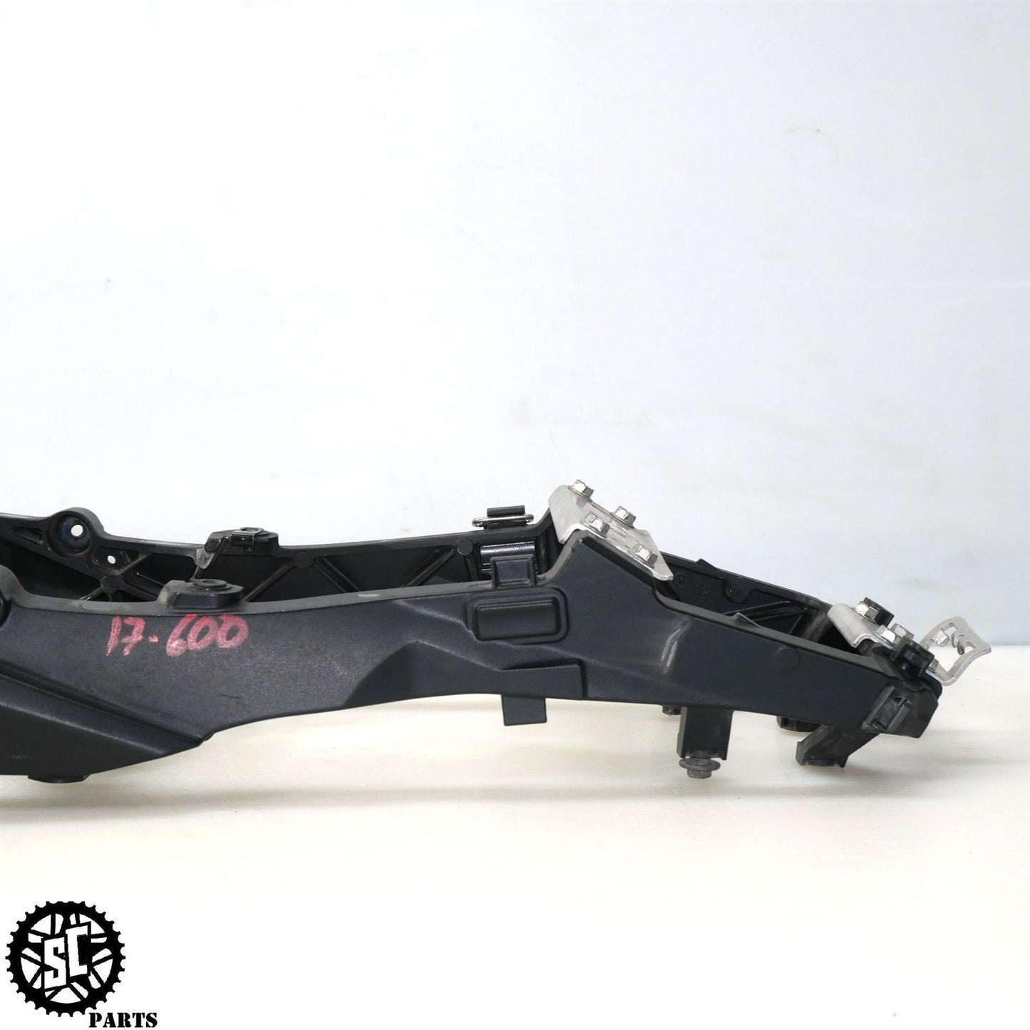 2017 SUZUKI GSXR 600 REAR SUBFRAME BACK TAIL STRAIGHT S06