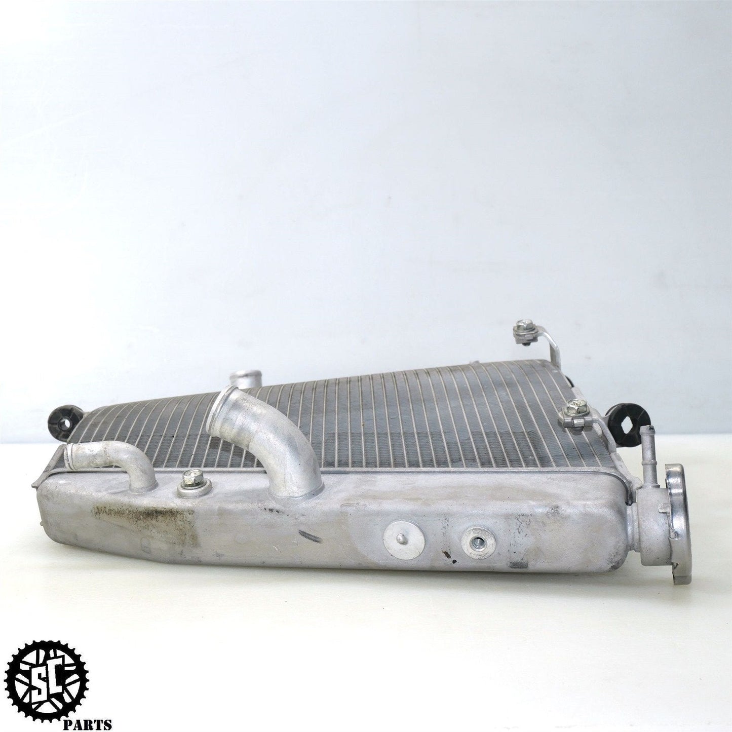 2017 SUZUKI GSXR 600 RADIATOR 17710-14J00 S06