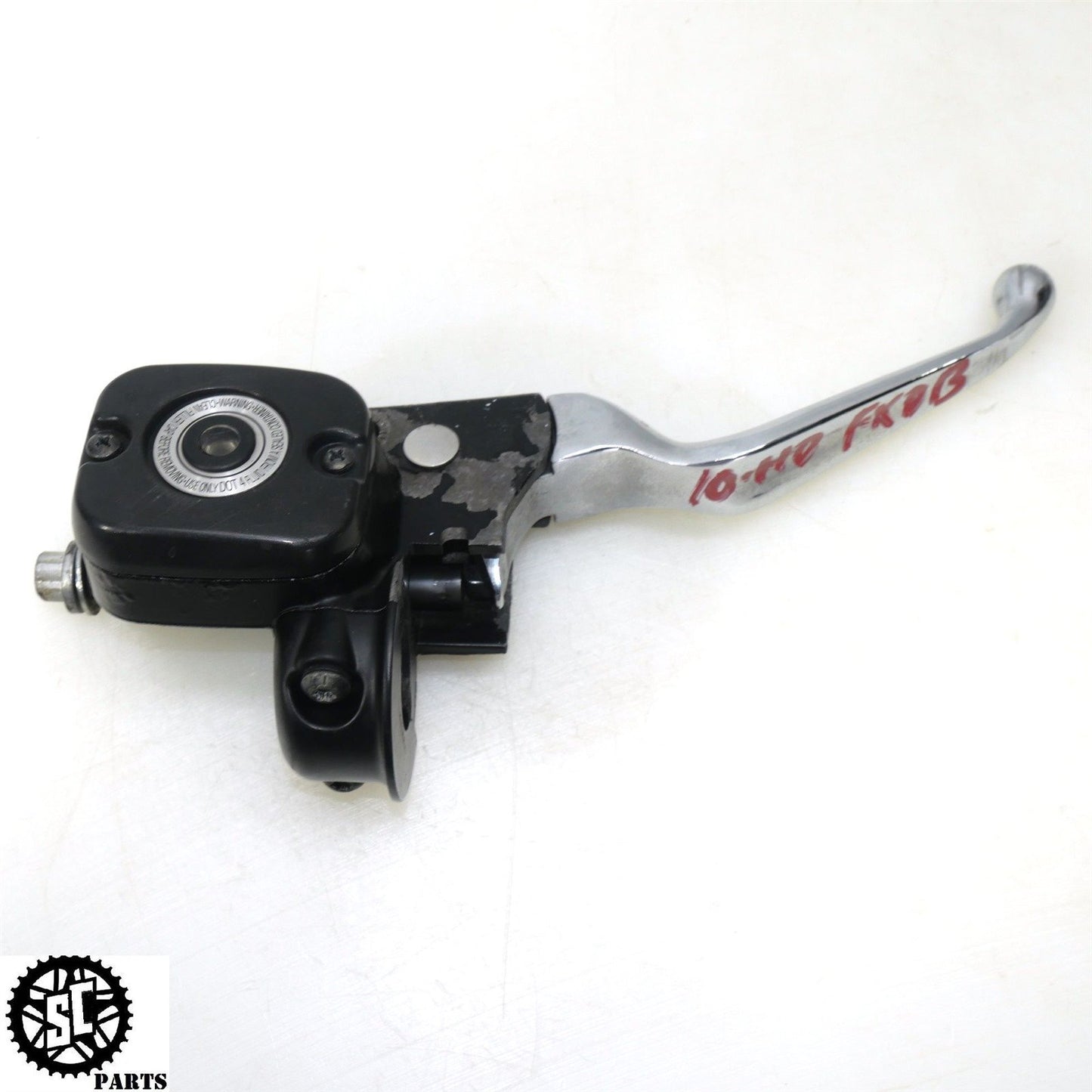 2010 HARLEY DAVIDSON DYNA STREET BOB FRONT BRAKE MASTER CYLINDER LEVER HD22