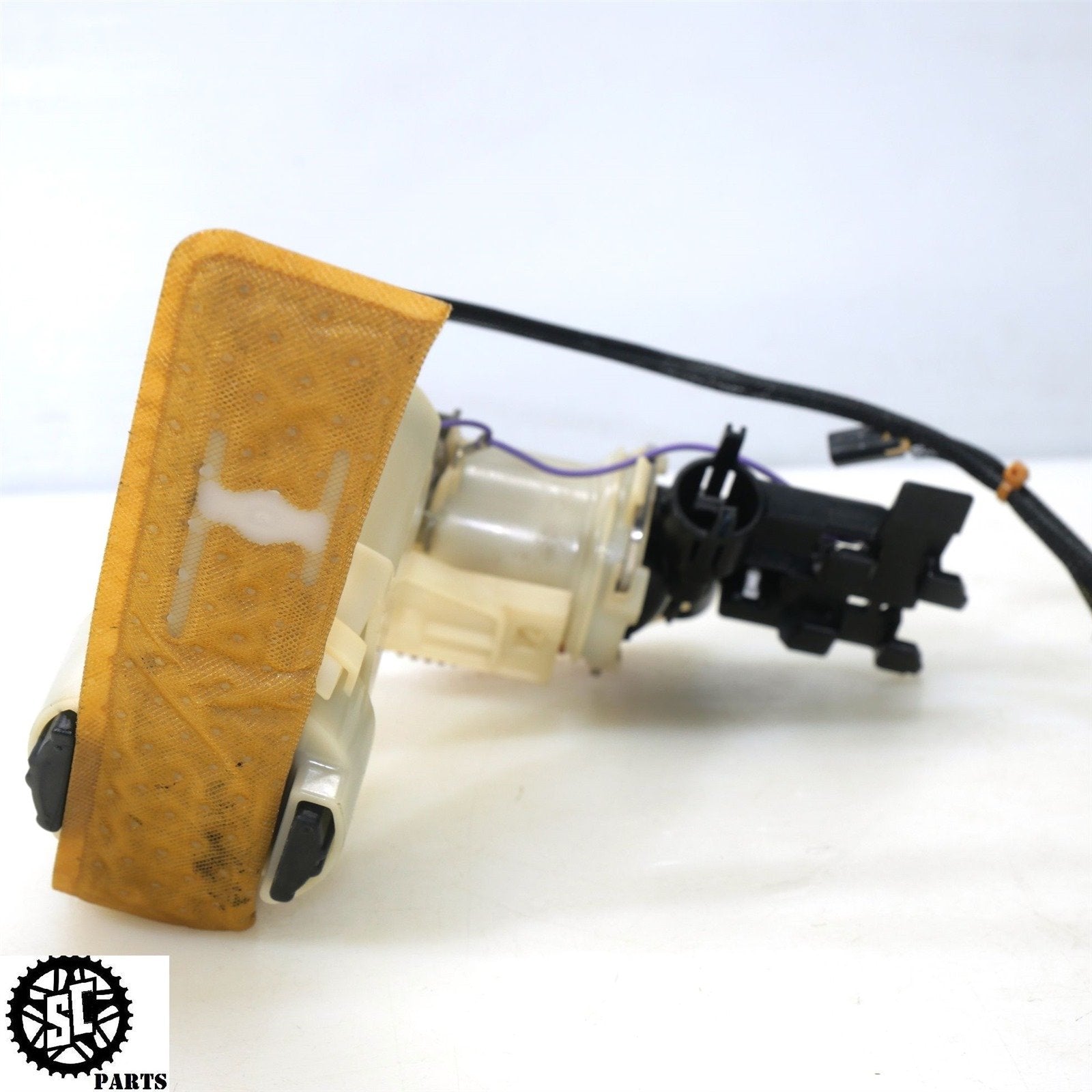 2010 HARLEY DAVIDSON DYNA STREET BOB FUEL PUMP 75218-04D HD22 –  SALVAGECYCLEPARTS