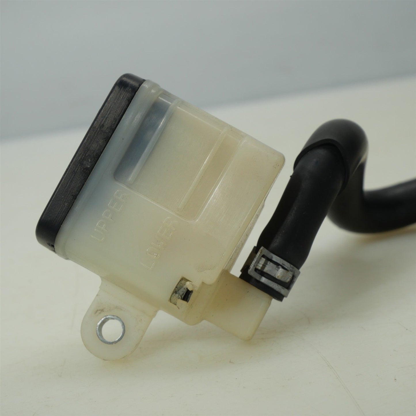 2007 SUZUKI GSXR 600 REAR FLUID TANK S44