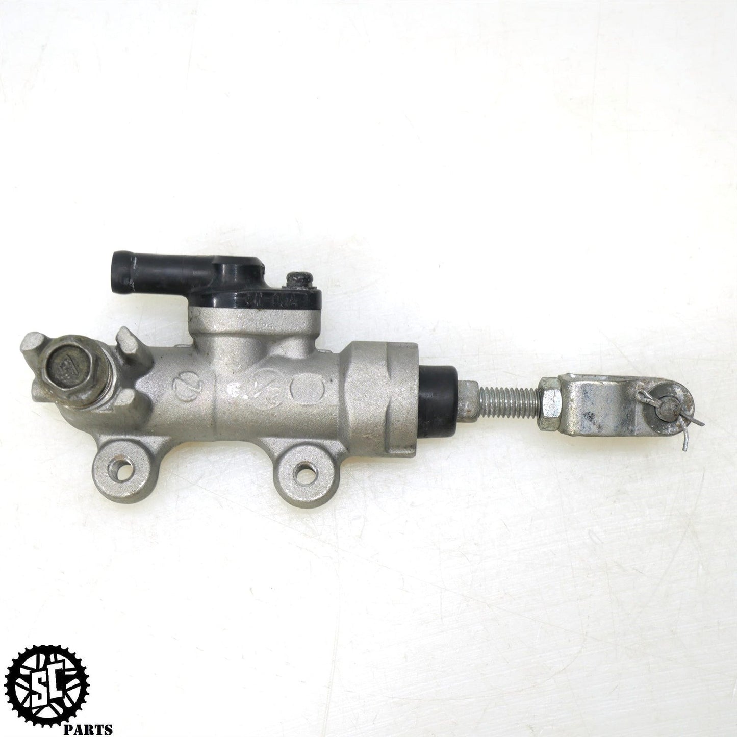 2001-2007 SUZUKI HAYABUSA REAR BRAKE MASTER CYLINDER S28