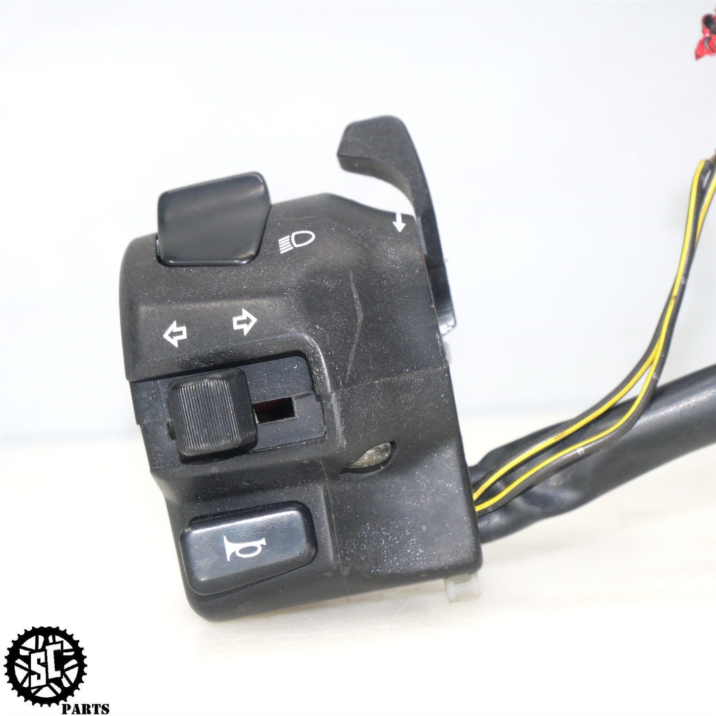 2001-2007 SUZUKI HAYABUSA LEFT SWITCH BUTTON CONTROL S28