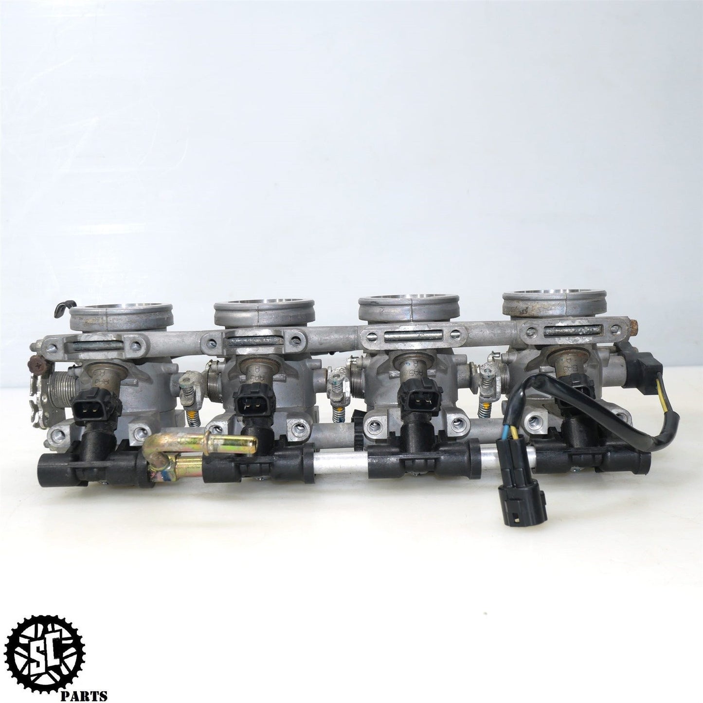 2001-2007 SUZUKI HAYABUSA THROTTLE BODIES FUEL INJECTORS S28