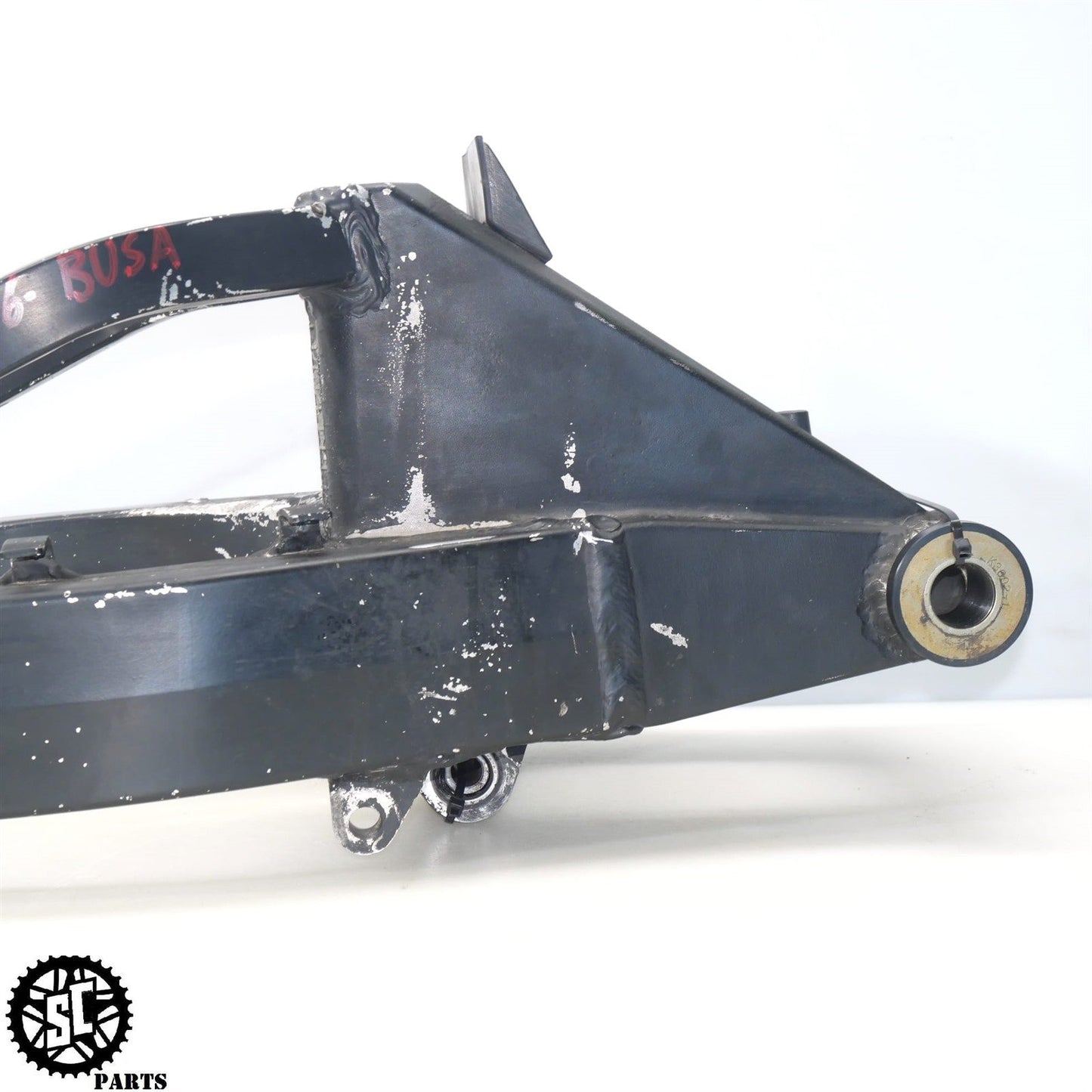 2001-2007 SUZUKI HAYABUSA SWINGARM S28