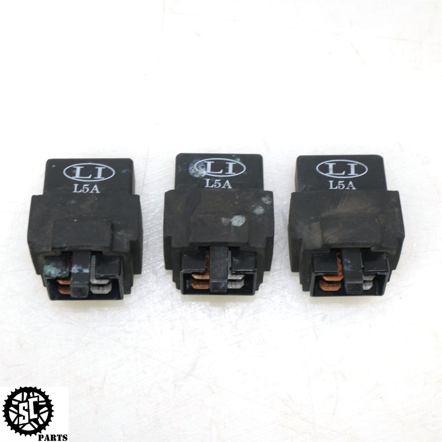 2018 APRILIA TUONO V4 1100 RELAY L5A FAN LIGHT FUSE AP8224462 A09