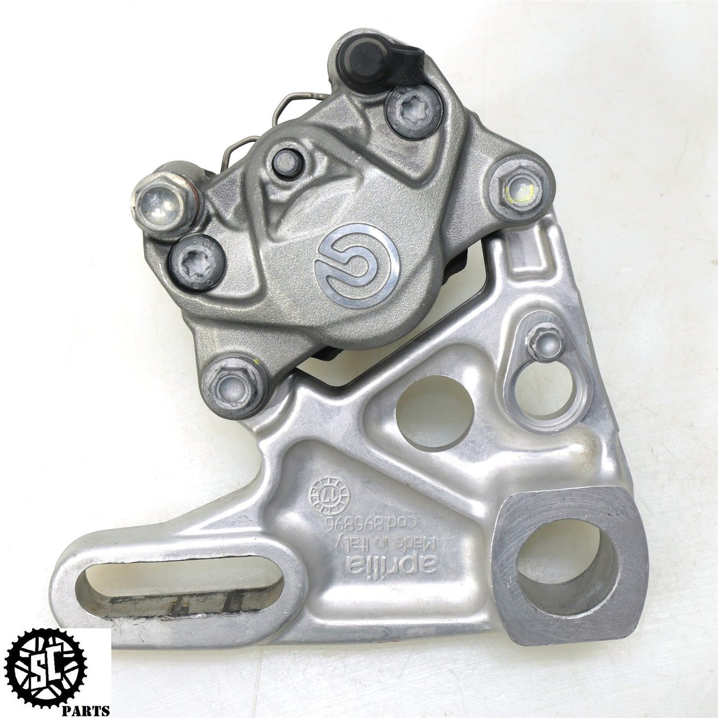 2018 APRILIA TUONO V4 1100 REAR BRAKE CALIPER BRACKET B044357 896896 A09