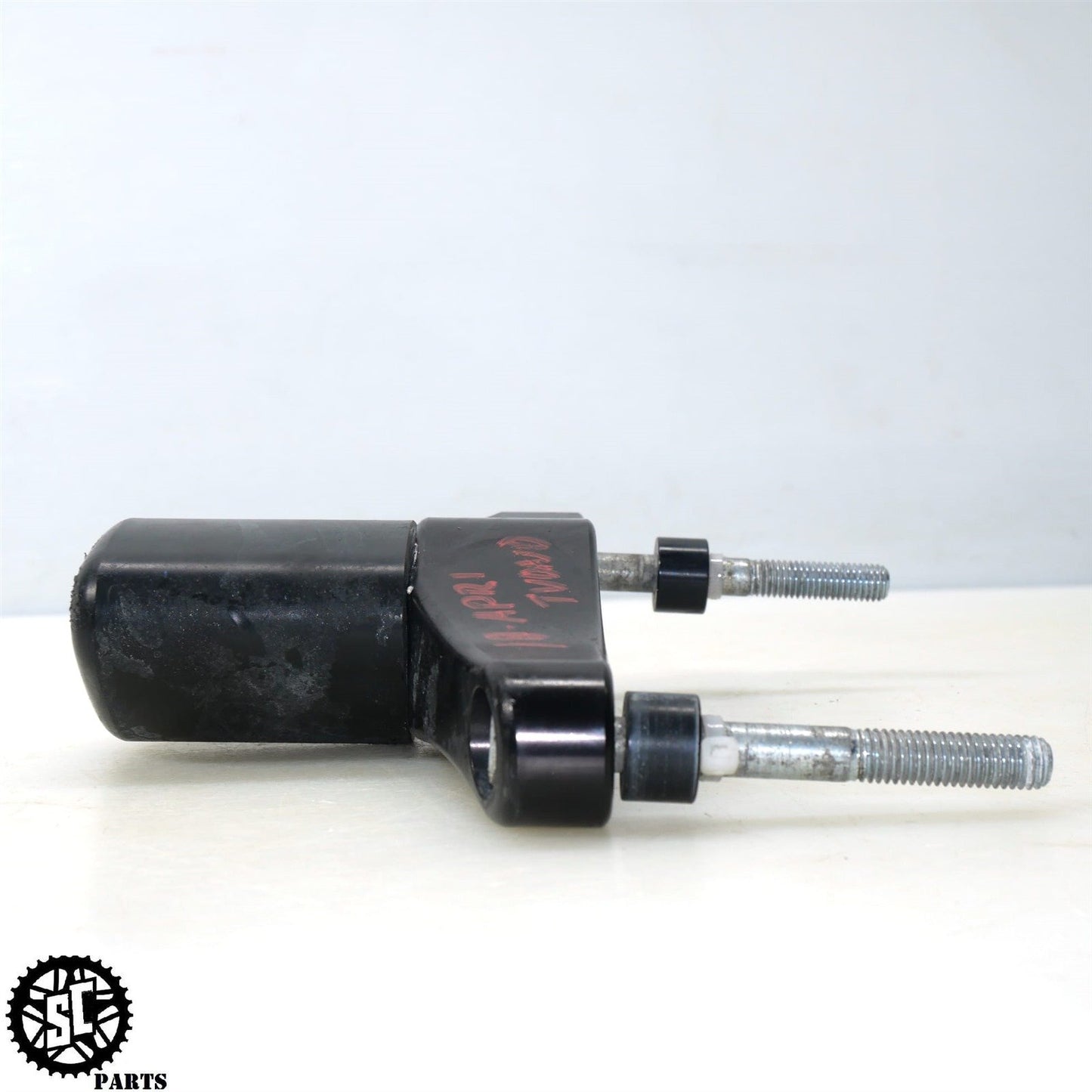 2018 APRILIA TUONO V4 1100 R&G FRAME SLIDER A09