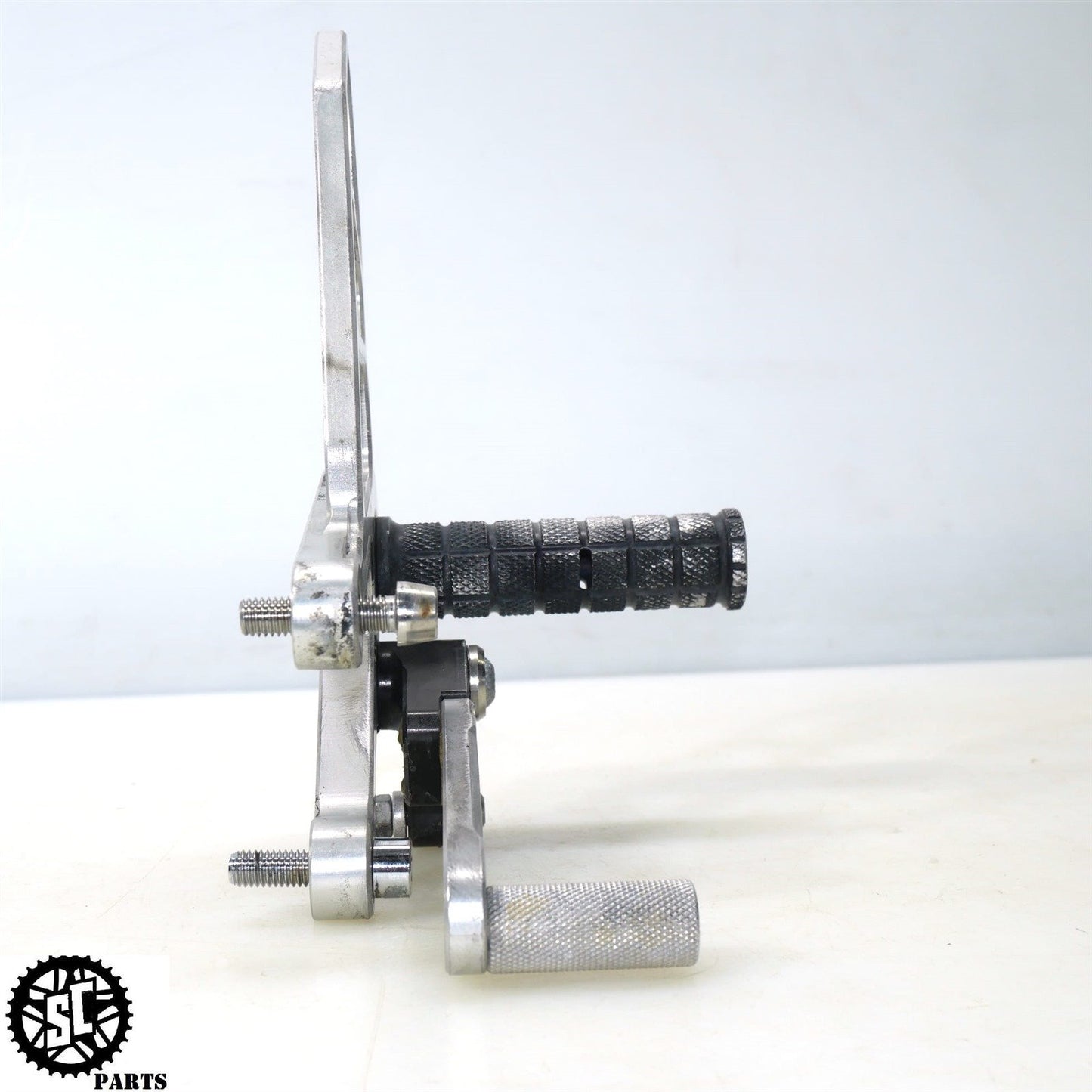 2018 APRILIA TUONO V4 1100 WOODCRAFT CFM ADJUSTABLE REARSET A09