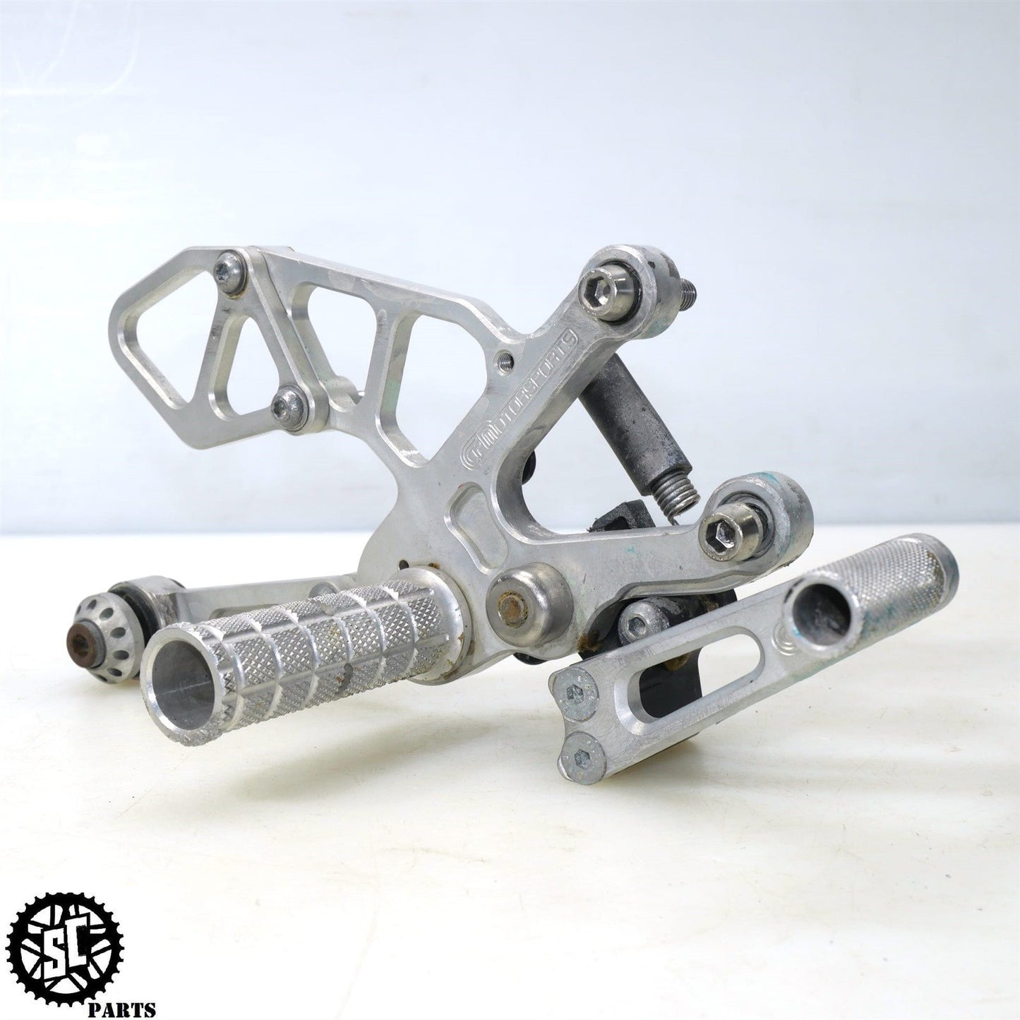 2018 APRILIA TUONO V4 1100 WOODCRAFT CFM ADJUSTABLE REARSET A09