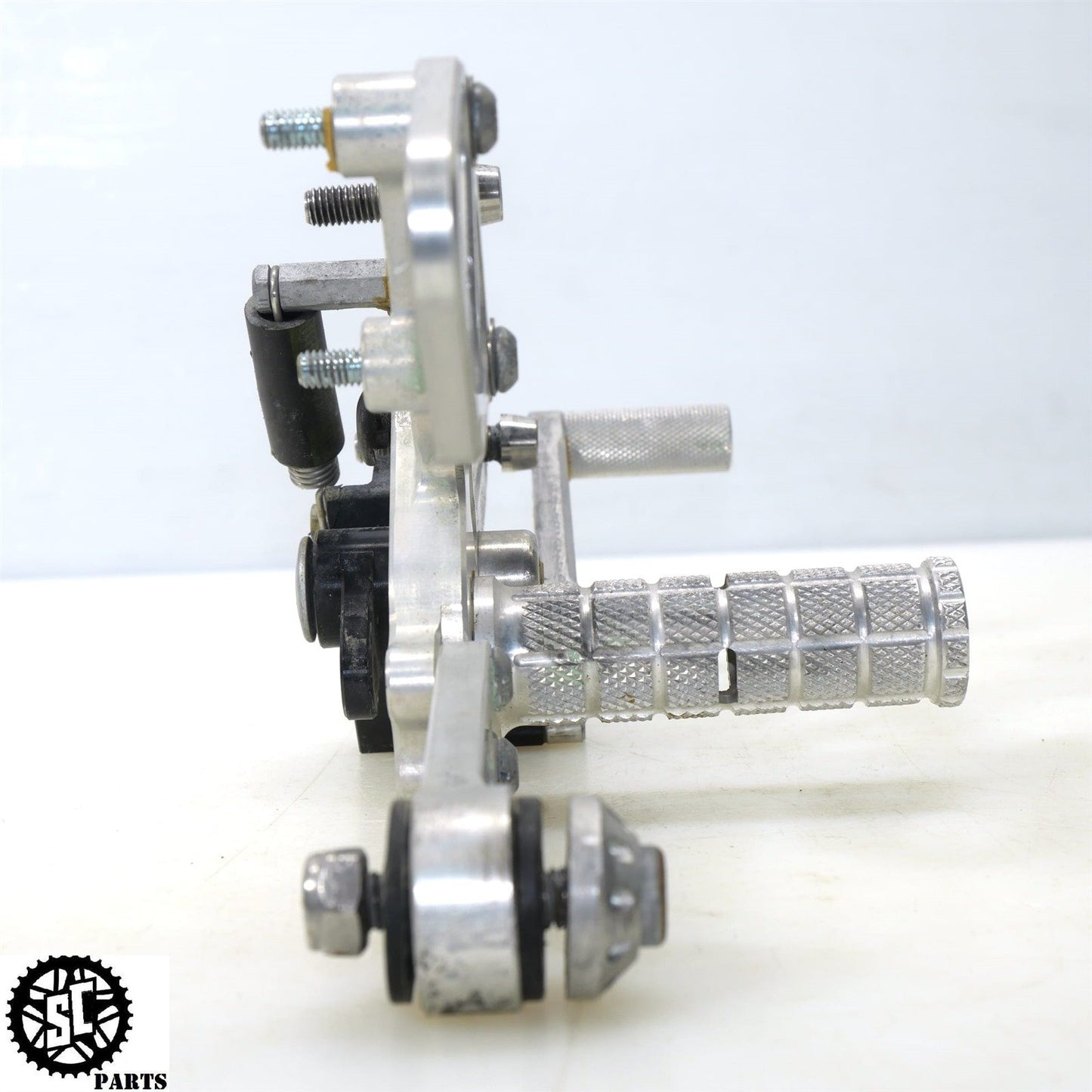 2018 APRILIA TUONO V4 1100 WOODCRAFT CFM ADJUSTABLE REARSET A09