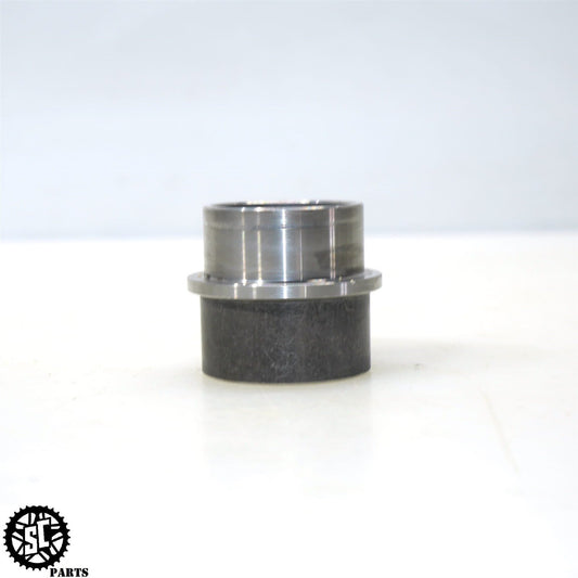 2005 2006 SUZUKI GSXR 1000 REAR HUB AXLE INNER SPACER S22