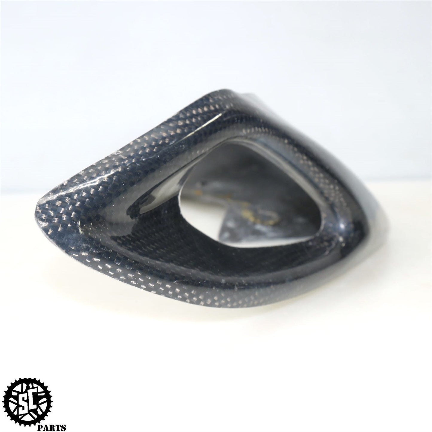 2005 2006 SUZUKI GSXR 1000 CARBON FIBER AIR DUCT TUBE COVER S22