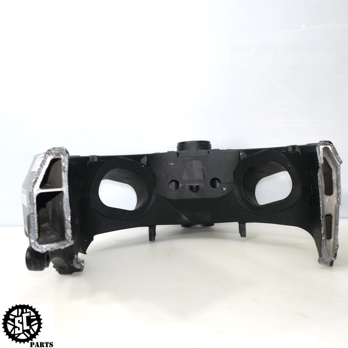 2005 2006 SUZUKI GSXR 1000 FRAME *S* S22