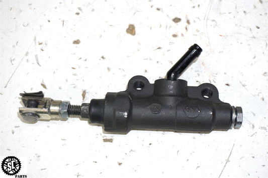 11 12 13 14 15 TRIUMPH SPEED TRIPLE 1050 REAR BRAKE MASTER CYLINDER