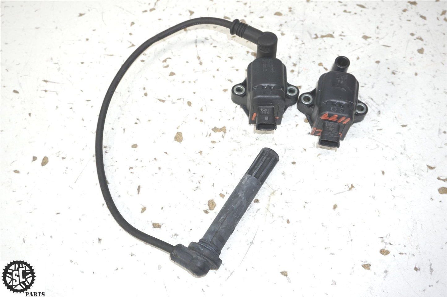 2012 DUCATI PANIGALE 1199 IGNITION COIL PACK WIRE 38040221B D08