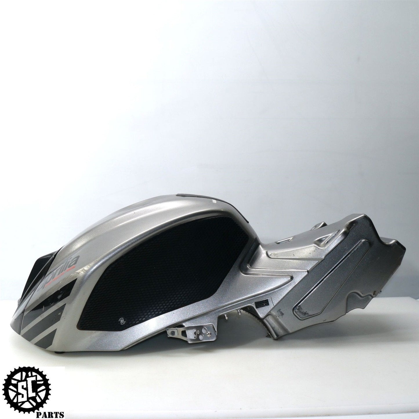 2011-2016 APRILIA TUONO V4R RSV4 GAS TANK FUEL CELL FAIRING COVER A06