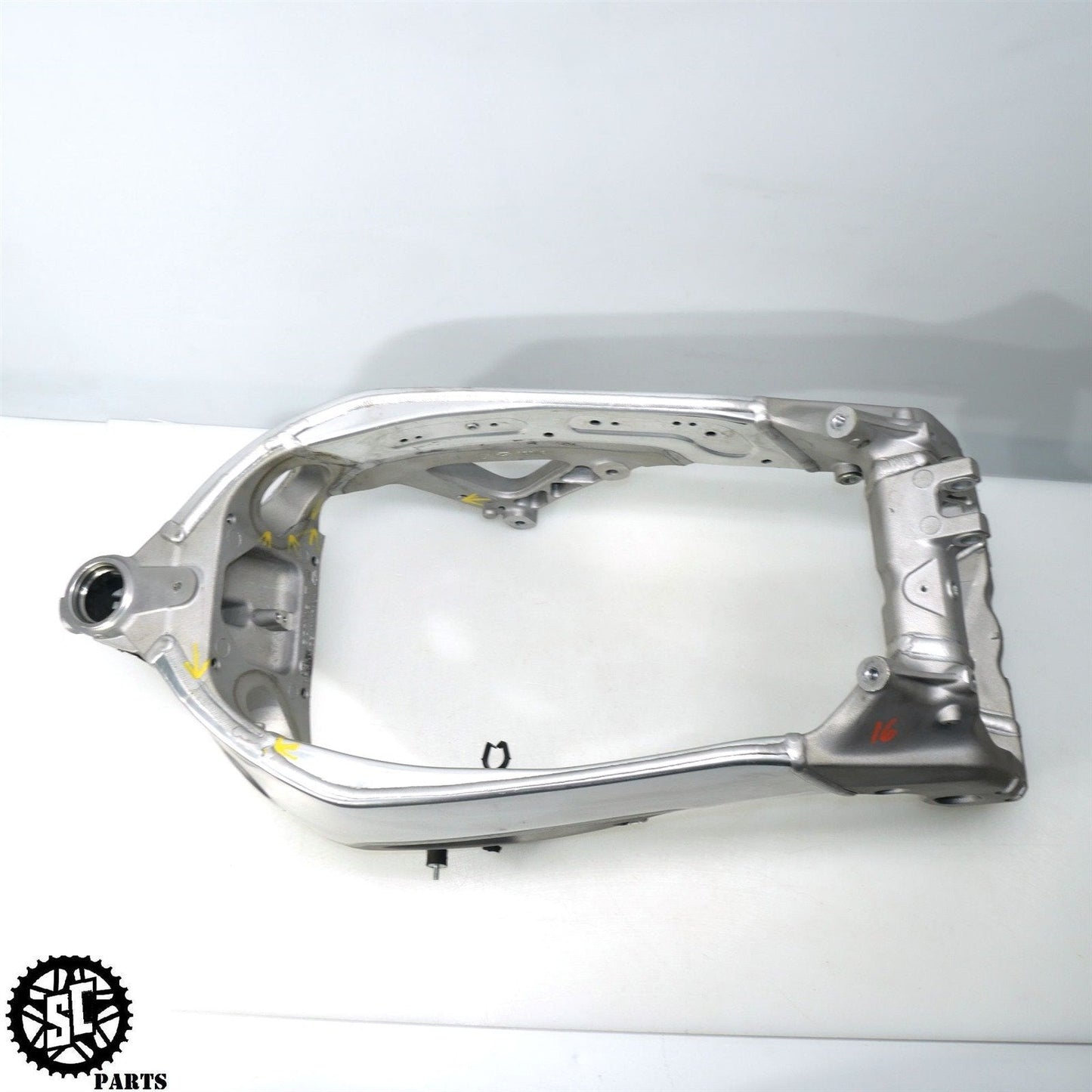 2011-2016 APRILIA TUONO V4R RSV4 MAIN FRAME CHASSIS *S* A06